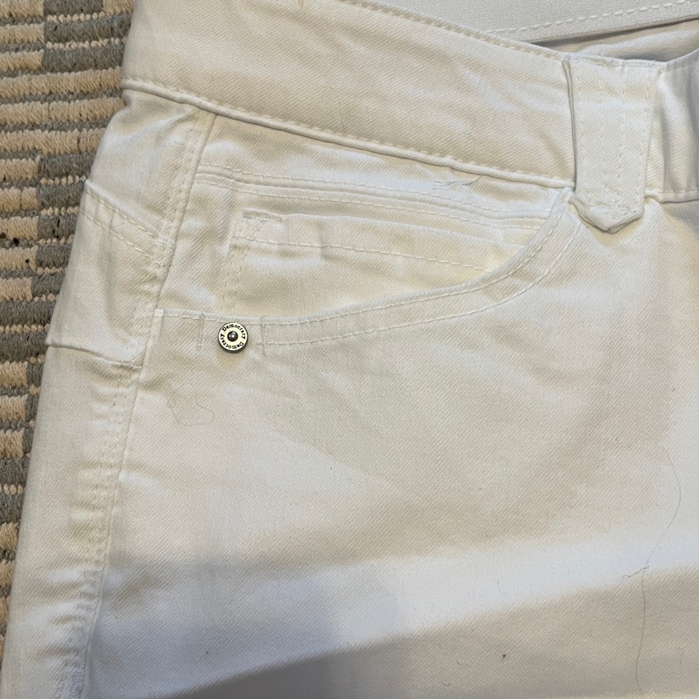 NWT DEMOCRACY: White Straight Leg Jeans …113 - Picture 6 of 14